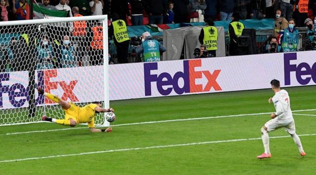 开云-欧洲杯点球大战学术探讨:队长要好好学如何猜硬币